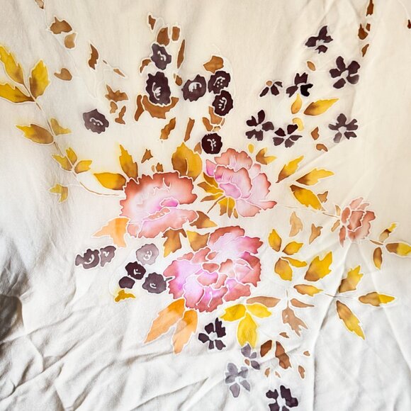 Vintage Floral Hand rolled Silk Scarf - Picture 2 of 6